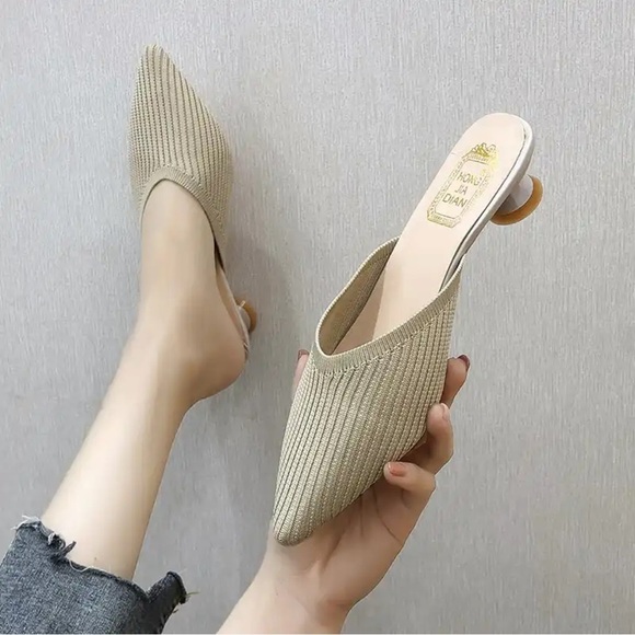 Kitten heel mule Summer color sand fabric upper - Picture 2 of 10
